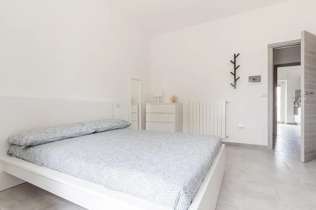 Halloggio Sassari Economy 4P No Elevator Hotel Guest house
