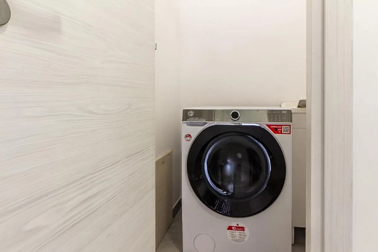 Halloggio Sassari Economy 4P No Elevator Hotel 0*,  Italy