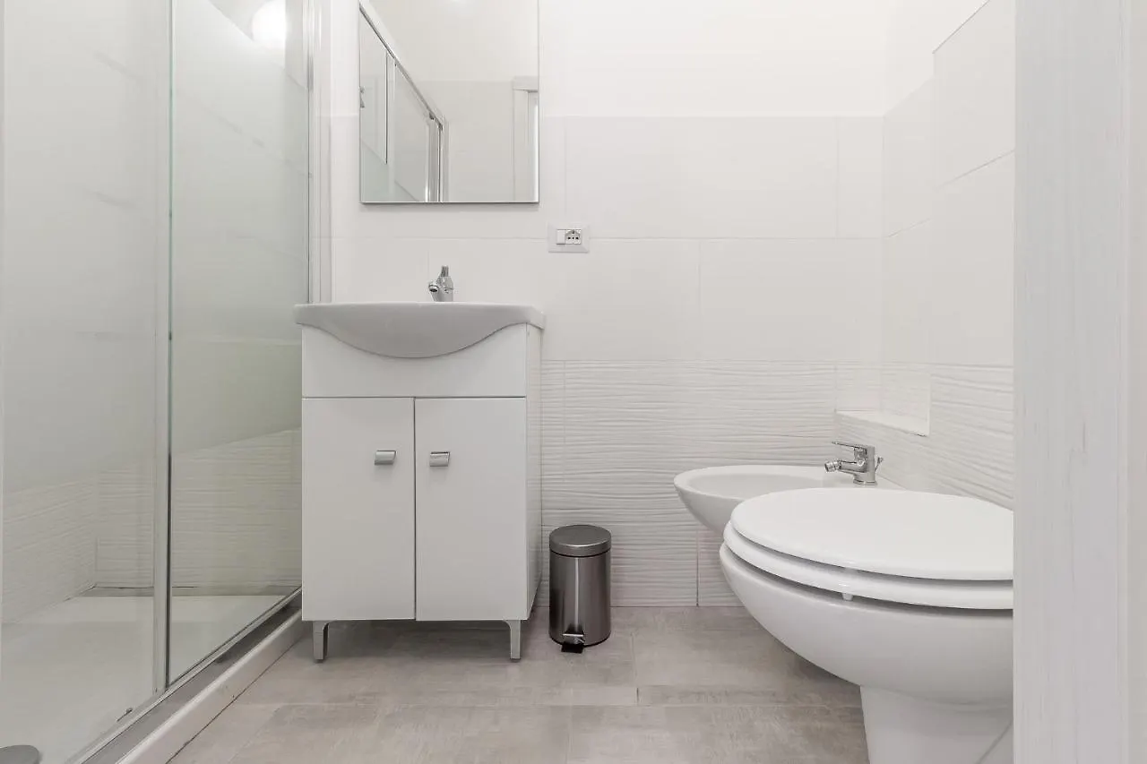 Halloggio Sassari Economy 4P No Elevator Hotel Guest house