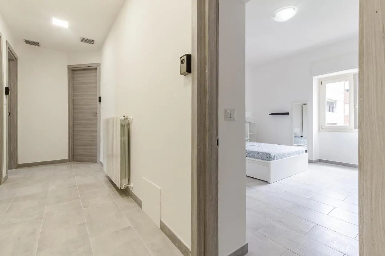 Halloggio Sassari Economy 4P No Elevator Hotel Guest house