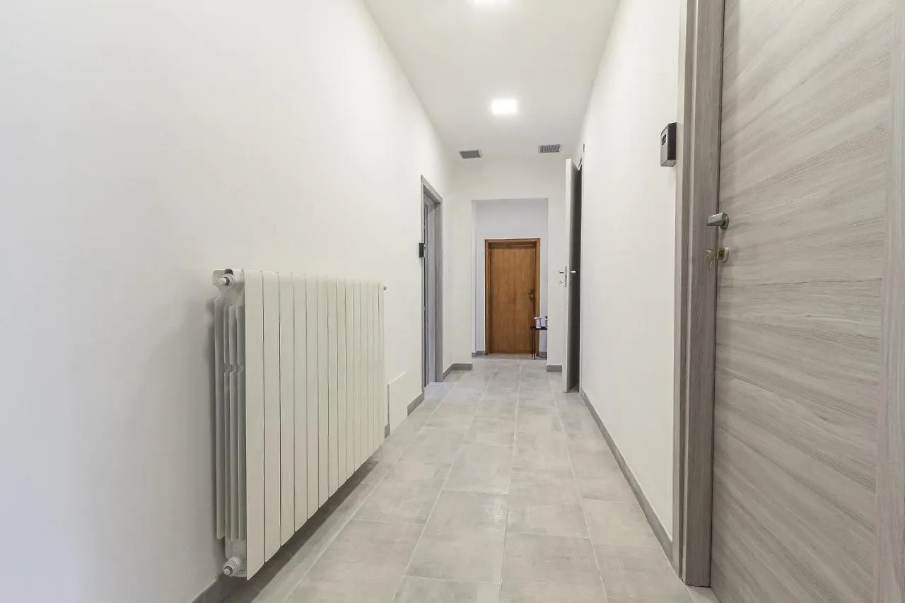 Halloggio Sassari Economy 4P No Elevator Hotel Guest house