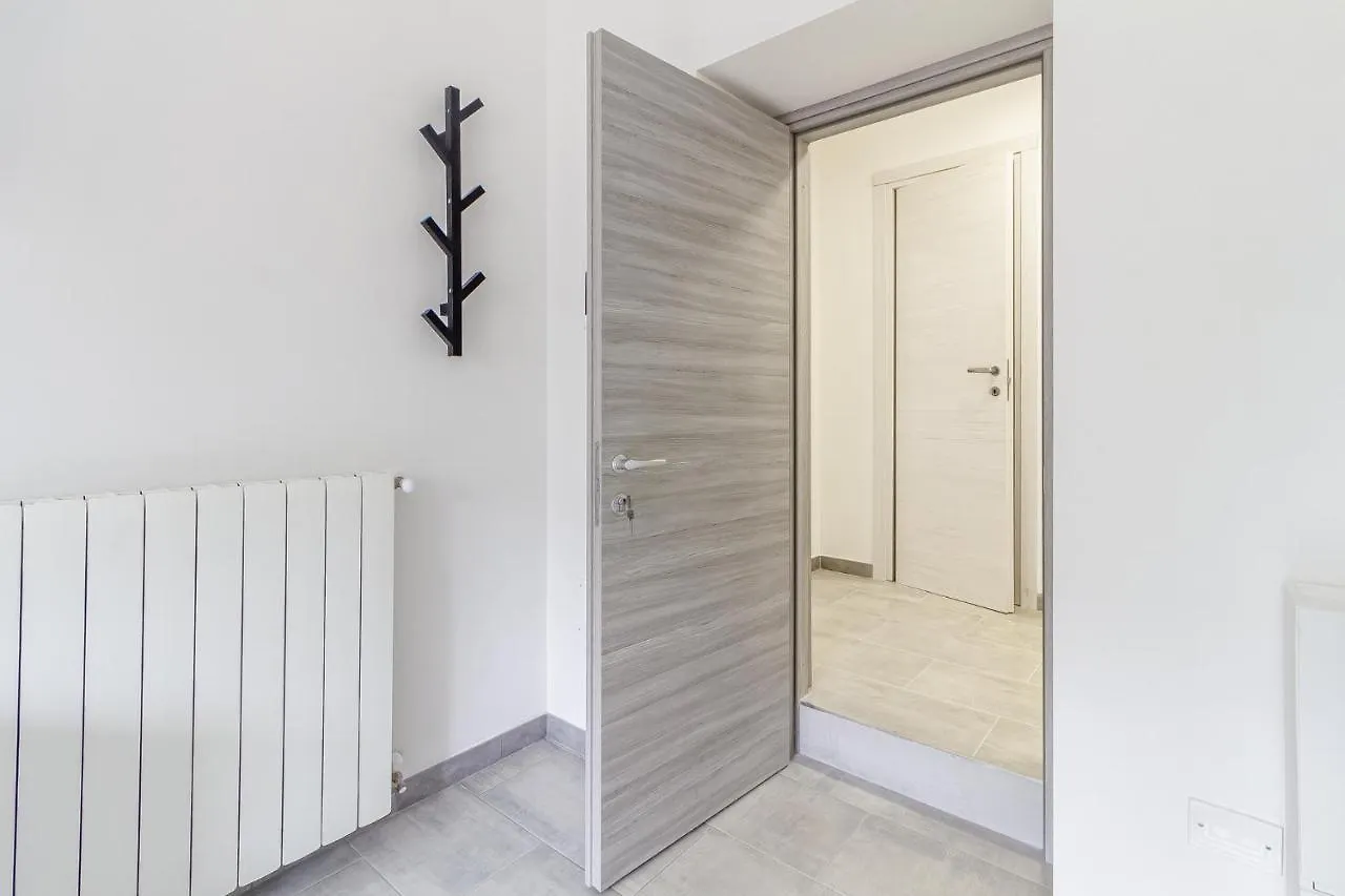 Halloggio Sassari Economy 4P No Elevator Hotel Guest house