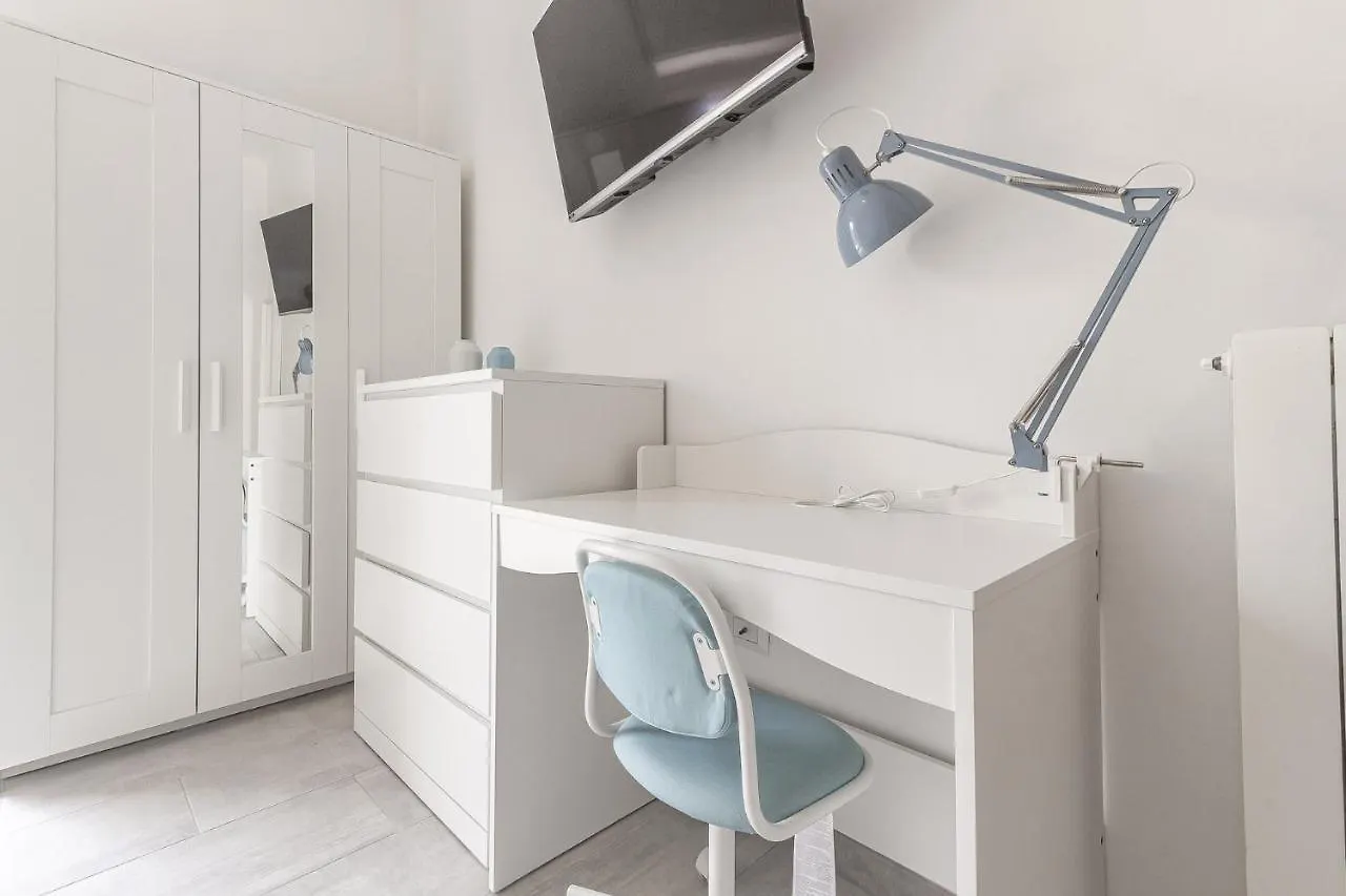 Halloggio Sassari Economy 4P No Elevator Hotel Italy